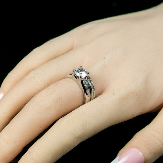 Mary Round CZ Engagement Ring Set | 1.5ct | 2.8ct