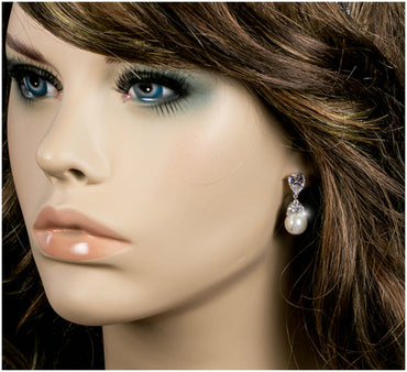 Milli Round White Pearl Drop Earrings