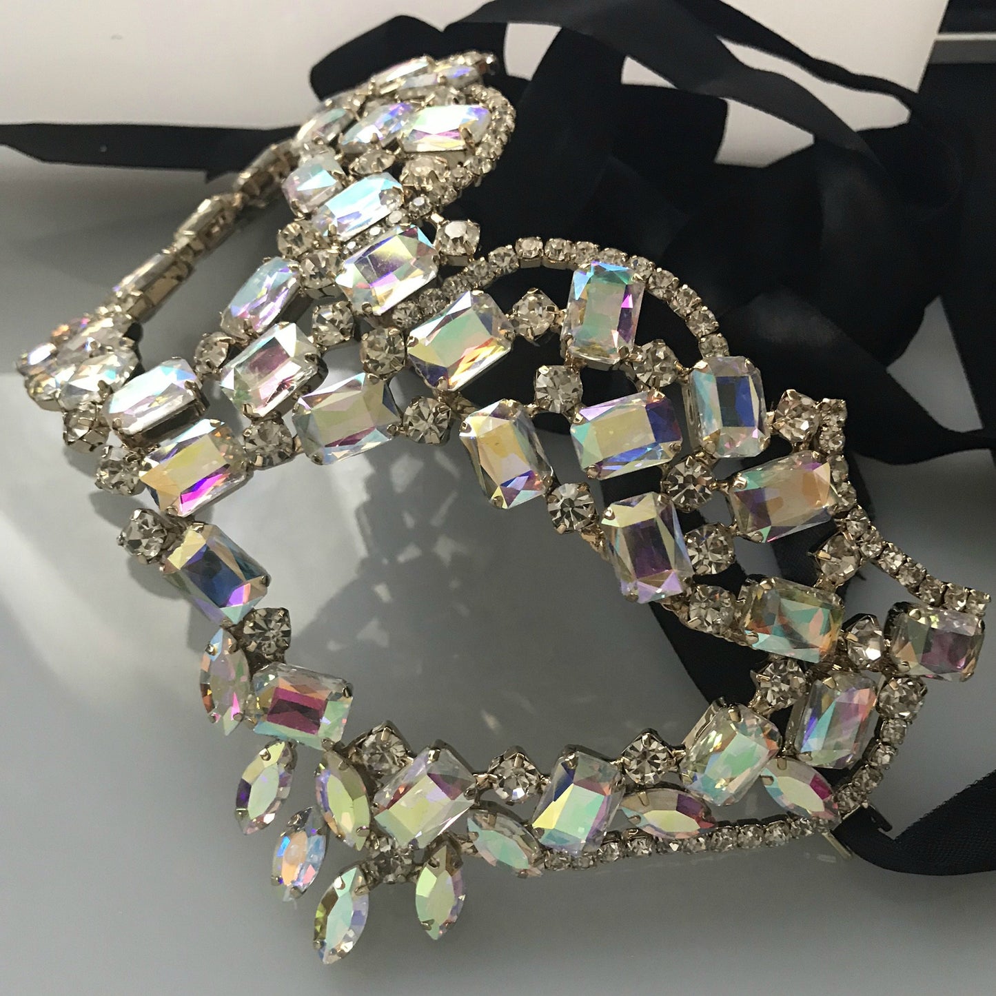 Gusta Radiant Crystal Cluster Masquerade Mask