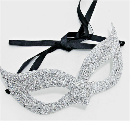 Ivanna Cluster Cat Eye Statement Masquerade Mask | Crystal - Beloved Sparkles
- 1