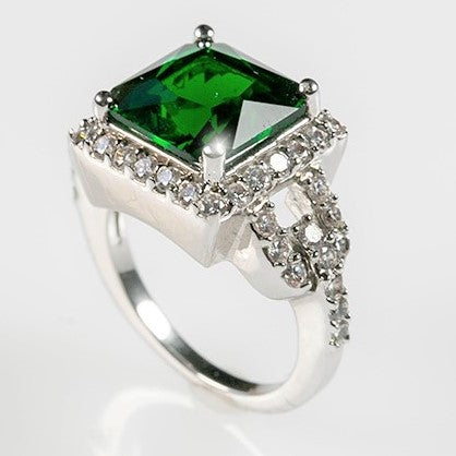 Kara Emerald Princess Halo Cocktail Ring | 6ct