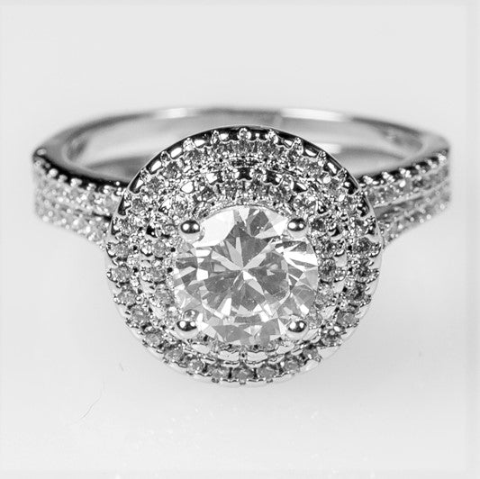 Kleta 7mm Round Halo Engagement Ring Set | 1 ct