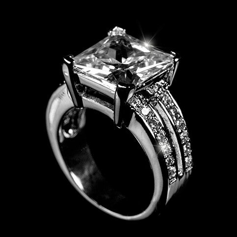 Lola 11mm Princess CZ Engagement Ring | 7.5ct