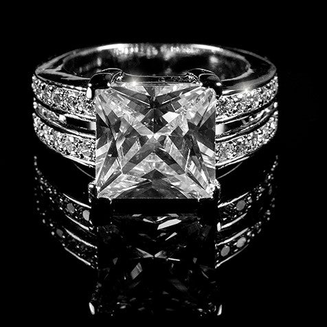 Lola 11mm Princess CZ Engagement Ring | 7.5ct