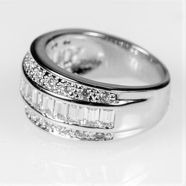 Noni 3 Rows Round and Emerald Channel Band Ring | 5ct