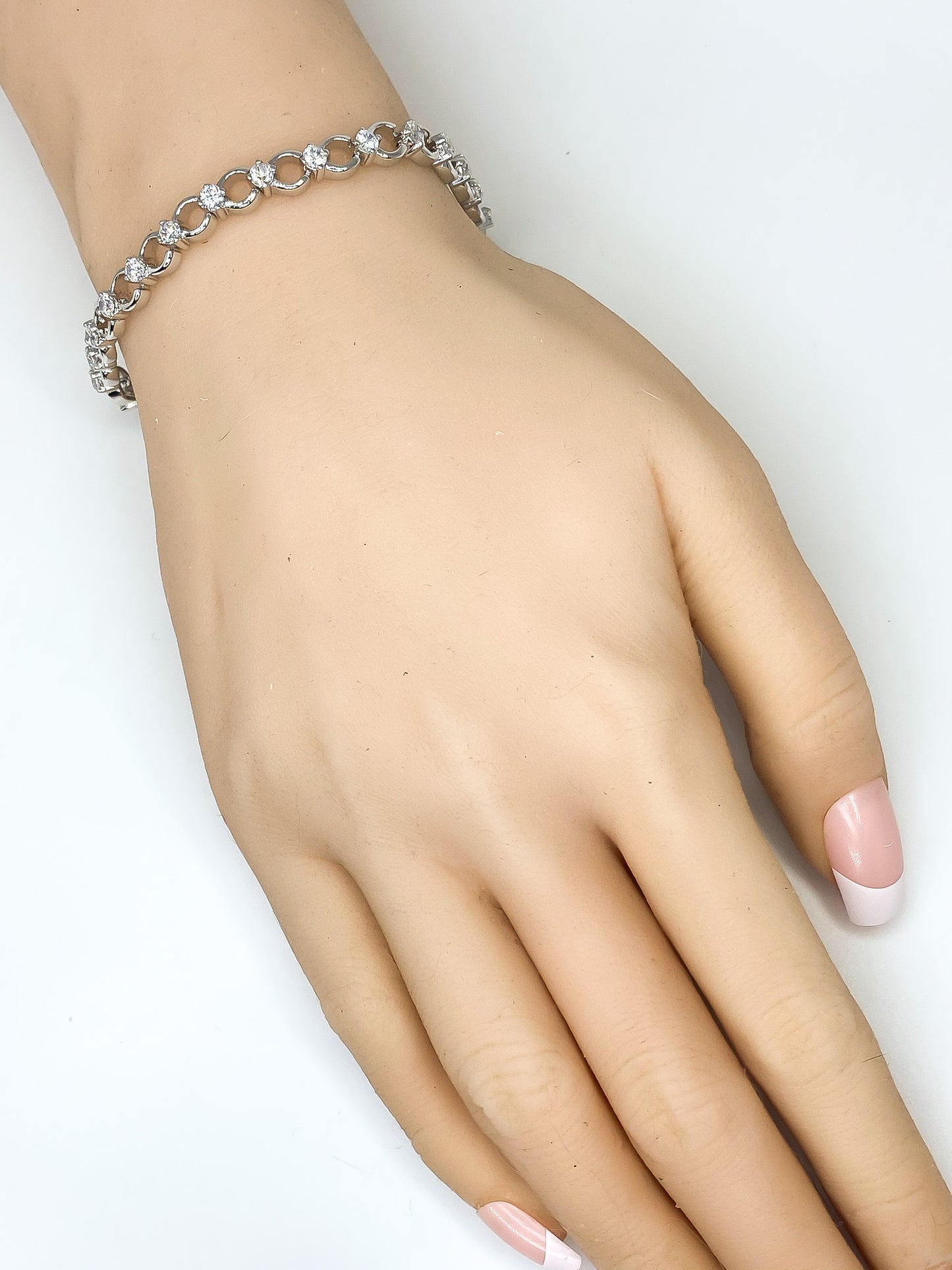Trixie Alternating CZ Circles Fashion Bracelet | 7.25in