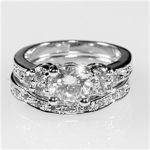 Bella 1ct Round Triplet Stone Engagement Ring Set | 4ct