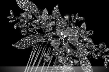 Nicolette Garden Flower Leaves Hair Comb | Swarovski Crystal - Beloved Sparkles
- 2
