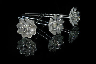 Madison Mesh Flower Hair Pin | Rhinestone - Beloved Sparkles
- 2