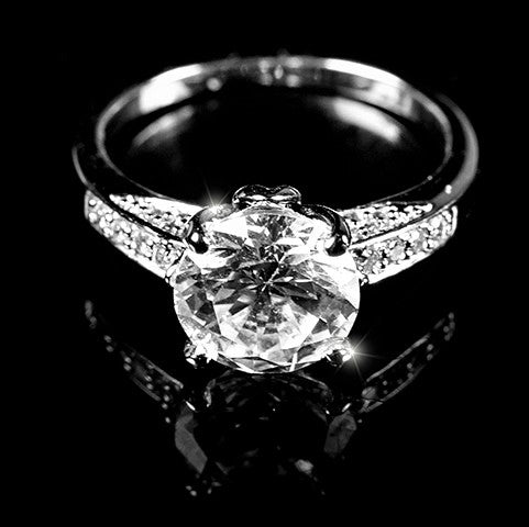 Carmela 8.5mm Round Solitaire Ring | 2.5ct