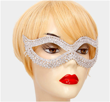 Leeza Classic Cat Eye Masquerade Mask | Silver | Crystal - Beloved Sparkles
- 3