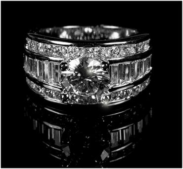 Liana Luxurious 8mm Round Engagement RIng | 2.5ct | 6.5ct