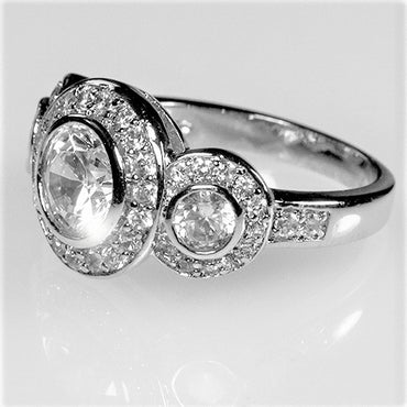 Nikki 7mm Round Tri-Stone CZ Engagement Ring | 1.5ct | 7ct