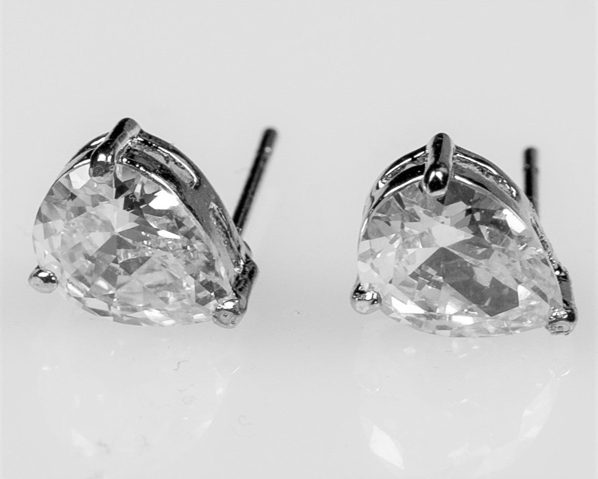 Kanisha 8mm Pear CZ Stud Earring | 1.25ct