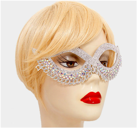 Teri Classic Cat Eye Crystal Silver Masquerade Mask. - Beloved Sparkles
 - 4