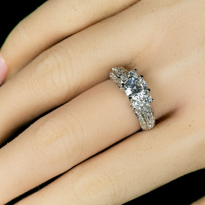 Colette 6.4mm Round CZBrillant  Engagement Ring | 1ct