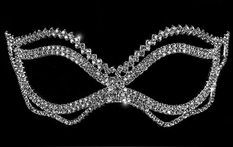 Jessie Classic Crystal Masquerade Mask