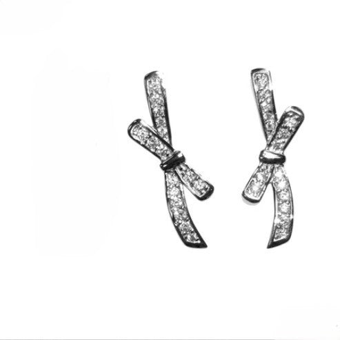 Mandy Vertical Ribbon Stud Earrings