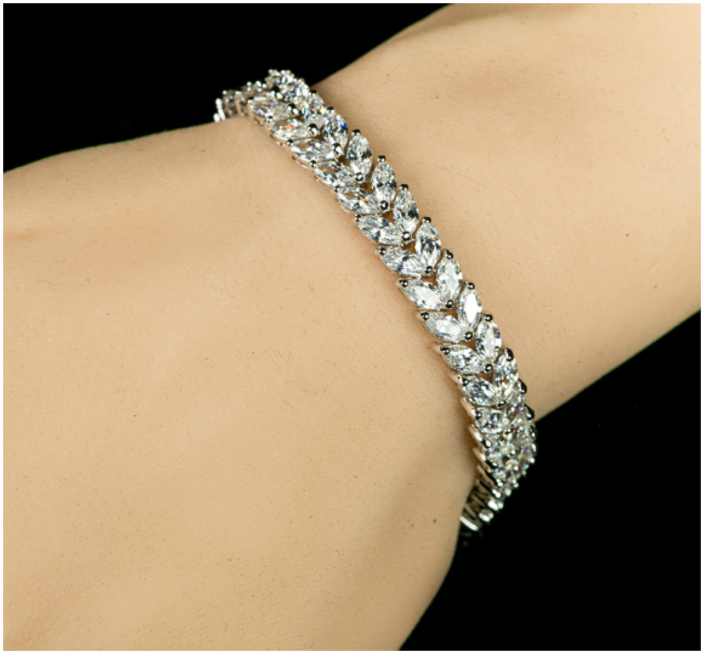Gresia Marquise Cluster Tennis Bracelet - 7.25in