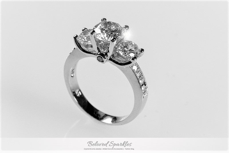 Elizabeth 7mm Three Stone Engagement Ring | 3ct