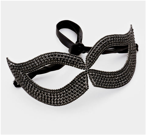 Filipia Custer Cat Eye Masquerade Mask | Black | Crystal