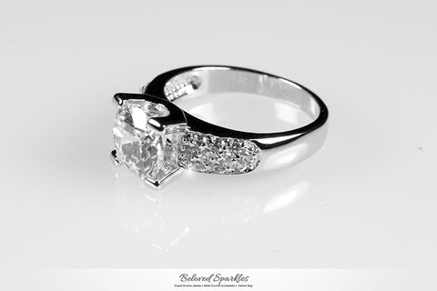 Greta Pave Cluster Round Cut Engagement Ring | 2.3ct
