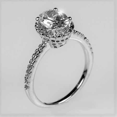 Laveda 1.3ct  Oval Halo Solitaire Engagement Ring | 2.3ct
