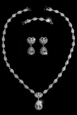 Nettie Vintage Teardrop Dangle Necklace Set