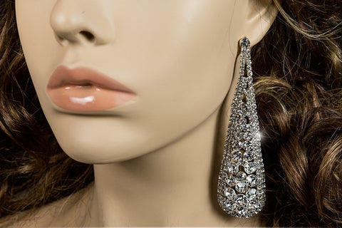 Olivia Cluster Chandelier Earrings | 110mm