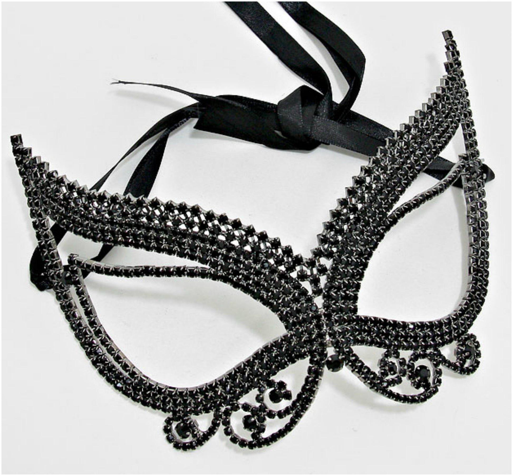 Pirene Exquisite Butterfly Masquerade Mask | Black | Crystal - Beloved Sparkles
 - 1