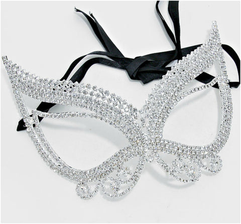 Pirene Exquisite Butterfly Masquerade Mask | Crystal | Silver