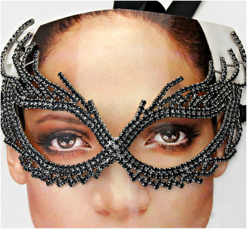 Nadelie Modern Cat Eye Masquerade Mask | Black | Crystal - Beloved Sparkles
 - 2