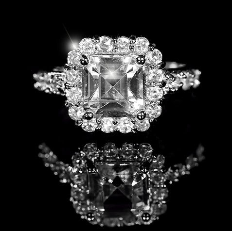 Dextra Asscher Halo Engagement Ring | 3.2ct