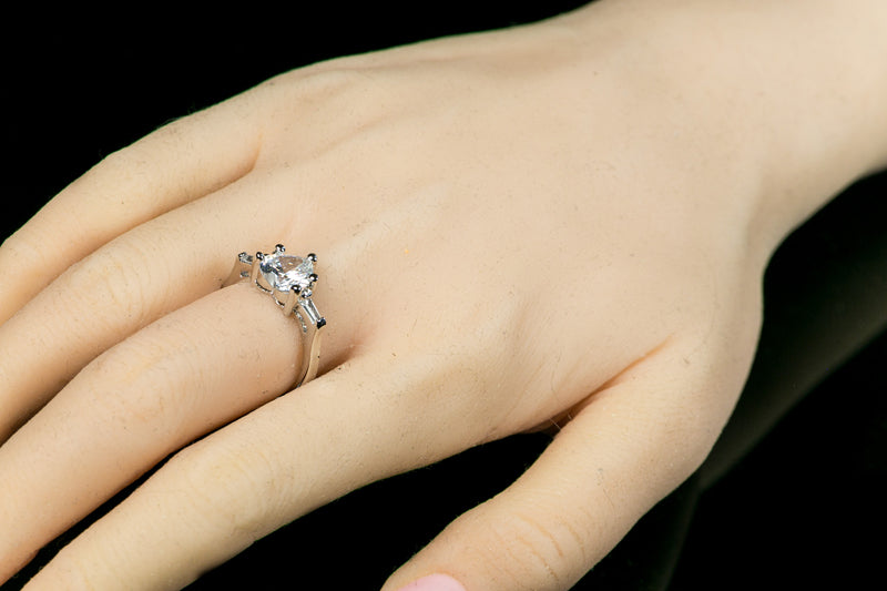 Hetty Heart CZ Solitaire Engagement Ring | 2.5ct