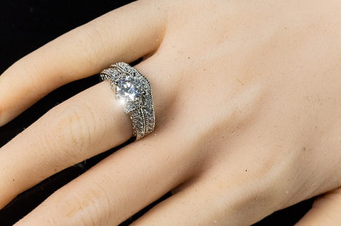 Trista 1ct Round Art Deco Engagement and Wedding Ring Set | 3.2ct