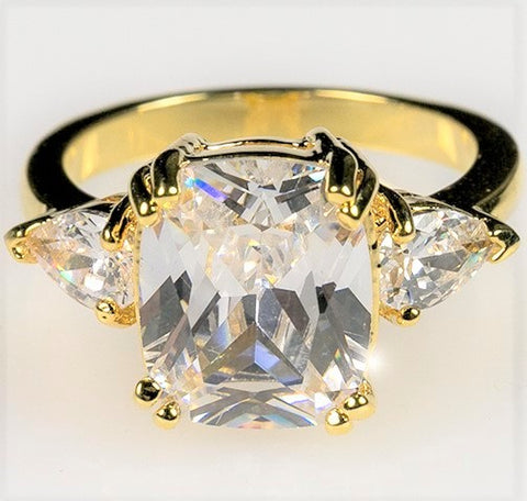 Aurora Radiant CZ Three Stone Engagement Ring | 7.5ct | 18k Gold