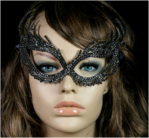 Nadelie Modern Cat Eye Masquerade Mask | Black | Crystal - Beloved Sparkles
 - 3