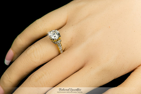 Noula 2ct Round Solitaire Engagement Ring | 3.7ct | 18k Gold