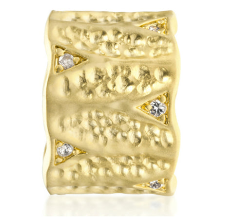 Emilia Textured Matte Golden Eternity Ring | 0.5ct | Cubic Zirconia | 18k Gold - Beloved Sparkles
 - 4