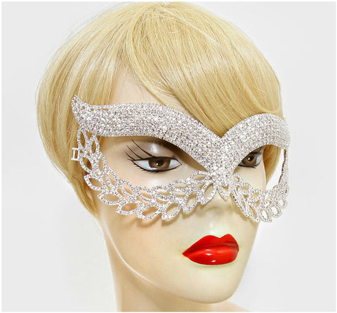 Maddie Exquisite Cat Eye Masquerade Mask | Silver | Crystal - Beloved Sparkles
 - 4
