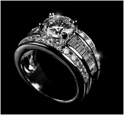 Liana Luxurious Round Engagement RIng | 6.5ct