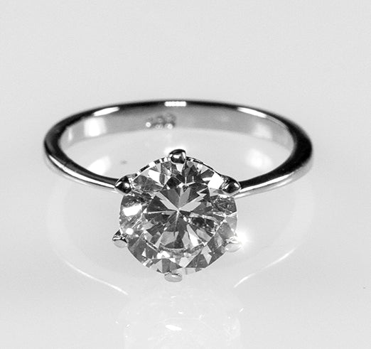 Temila 8mm Round Solitaire Engagement Ring |  2ct